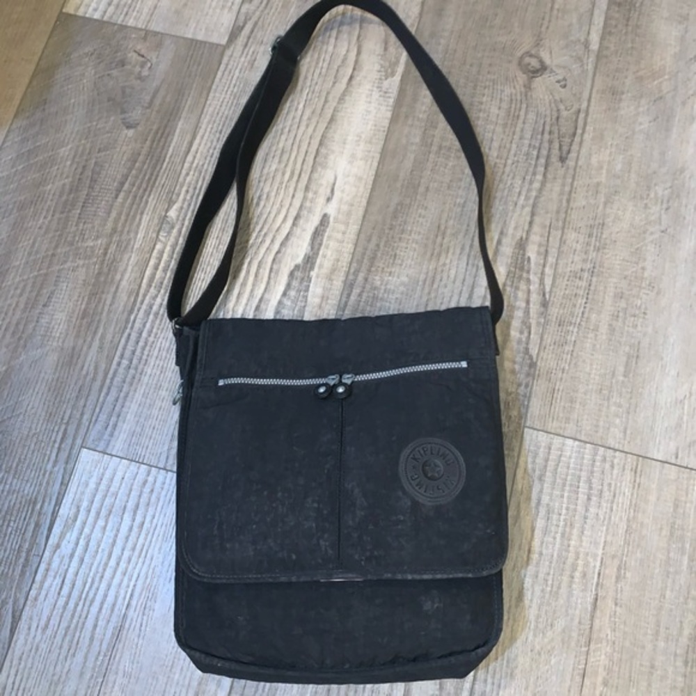 Kipling Nylon Crossbody Messenger Book laptop Bag